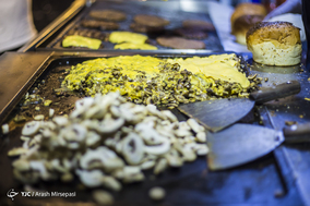 سی تیر، غذا و معاشرت تا دم صبح