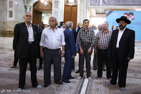تجدید میثاق نمایندگان ادیان الهی با آرمانهای امام