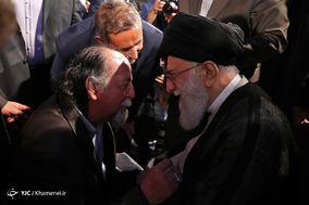 دیدار شاعران و استادان زبان و ادب پارسی با مقام معظم رهبری