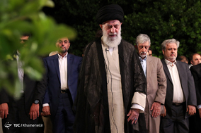 دیدار شاعران و استادان زبان و ادب پارسی با مقام معظم رهبری