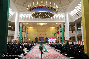 محفل انس با قرآن کریم در حرم شاهچراغ (ع) شیراز