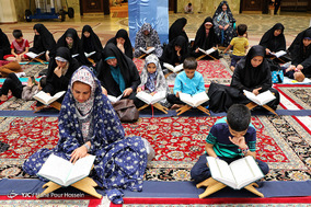 محفل انس با قرآن کریم در حرم شاهچراغ (ع) شیراز
