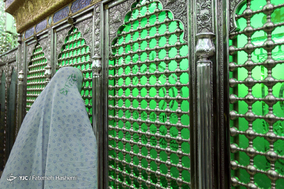 افطار روزه داران در امام زاده صالح (ع)