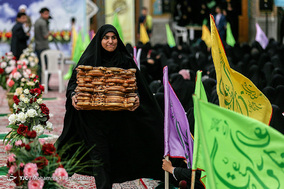 آیین ترتیل خوانی نوجوانان قمی در حرم مطهر حضرت معصومه(س)‎