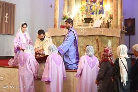 مراسم بزرگداشت امام خمینی (ره) در کلیسای سرکیس مقدس