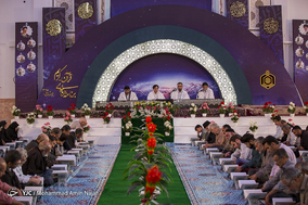 جزء خوانی قرآن کریم در حسینیه گلزار شهدا همدان