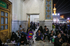 مراسم احیا شب نوزدهم ماه رمضان در حرم امام رضا(ع)