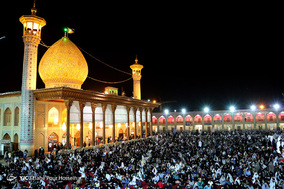 مراسم احیای شب نوزدهم ماه مبارک رمضان در حرم شاهچراغ (ع) شیراز