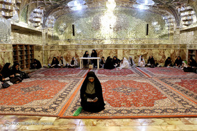 مراسم احیای شب نوزدهم ماه مبارک رمضان در حرم شاهچراغ (ع) شیراز