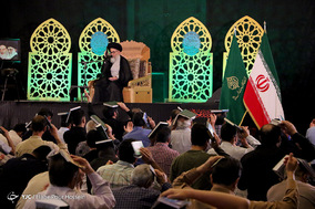 مراسم احیای شب نوزدهم ماه مبارک رمضان در حرم شاهچراغ (ع) شیراز