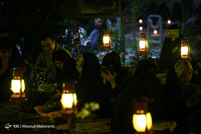مراسم احیای شب نوزدهم ماه رمضان در قطعه شهدای گمنام بهشت زهرا(س)