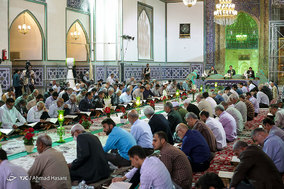 ترتیل خوانی قرآن کریم در حرم امام رضا (ع)