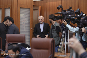 نشست خبری رییس سازمان انرژي اتمي