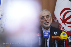 نشست خبری رییس سازمان انرژي اتمي