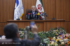 نشست خبری رییس سازمان انرژي اتمي