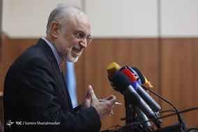 نشست خبری رییس سازمان انرژي اتمي