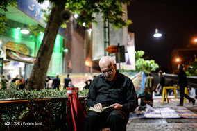 مراسم شب احیاء در مسجد ارگ تهران