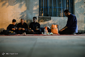مراسم شب احیاء در مسجد ارگ تهران