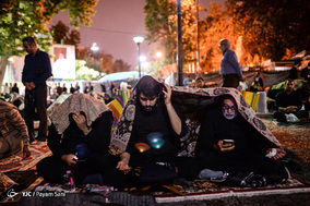 مراسم شب احیاء در مسجد ارگ تهران