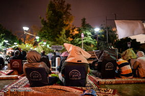 مراسم شب احیاء در مسجد ارگ تهران
