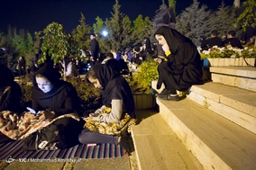 مراسم احیاء شب بیست و یکم ماه رمضان در باغ موزه دفاع مقدس همدان
