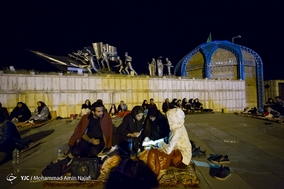 مراسم احیاء شب بیست و یکم ماه رمضان در باغ موزه دفاع مقدس همدان