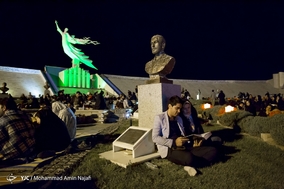 مراسم احیاء شب بیست و یکم ماه رمضان در باغ موزه دفاع مقدس همدان