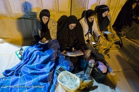 مراسم احیاء شب بیست و یکم ماه رمضان در باغ موزه دفاع مقدس همدان