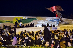 مراسم احیاء شب بیست و یکم ماه رمضان در باغ موزه دفاع مقدس همدان