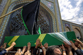 تشییع پیکر شهید مدافع حرم گل آقا مرادی در مشهد