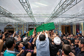 تشییع پیکر شهید مدافع حرم گل آقا مرادی در مشهد