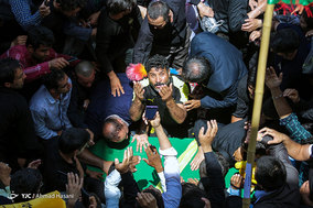 تشییع پیکر شهید مدافع حرم گل آقا مرادی در مشهد