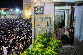 مراسم احیای شب بیست و سوم ماه رمضان در حرم امام رضا (ع)2