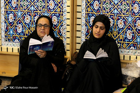 مراسم احیای شب بیست و سوم  ماه مبارک رمضان در حرم سید علاءالدین حسین (ع) شیراز