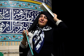 مراسم احیای شب بیست و سوم  ماه مبارک رمضان در حرم سید علاءالدین حسین (ع) شیراز