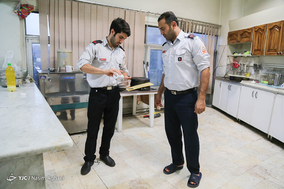 افطار با آتش نشانان ایستگاه دو‎