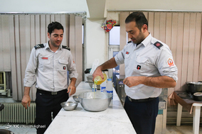 افطار با آتش نشانان ایستگاه دو‎