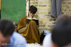 مراسم معنوی اعتکاف در مسجد جامع همدان