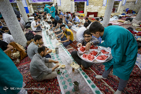 مراسم معنوی اعتکاف در مسجد جامع همدان