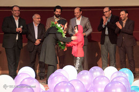 جشن خروج کودکان از چرخه کار برای اولین بار در کشور توسط زندگی خوب