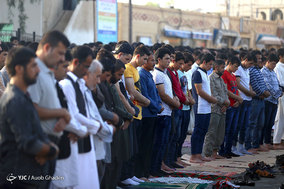نماز عید فطر در منطقه سنی نشین جزیره کیش