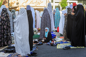 اقامه نماز عید فطر در سعادت آباد