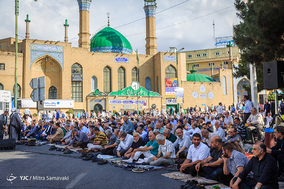 اقامه نماز عید فطر در سعادت آباد