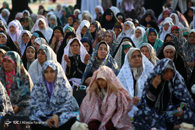 اقامه نماز عید فطر در جوار حرم حضرت عبدالعظیم حسنی(ع)