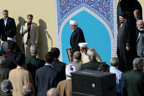 اقامه نماز عید فطر به امامت مقام معظم رهبری در مصلی تهران