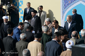 اقامه نماز عید فطر به امامت مقام معظم رهبری در مصلی تهران
