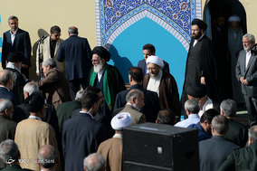 اقامه نماز عید فطر به امامت مقام معظم رهبری در مصلی تهران
