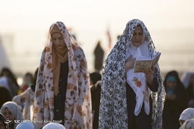 اقامه نماز عید فطر در مصلی همدان