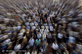 اقامه نماز عید فطر در مصلی همدان
