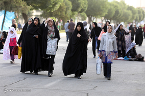 اقامه نماز عید فطر در کرمانشاه